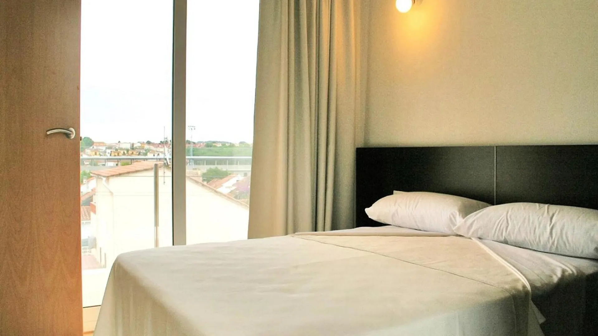 Apartment Facing The Pool L' Escala